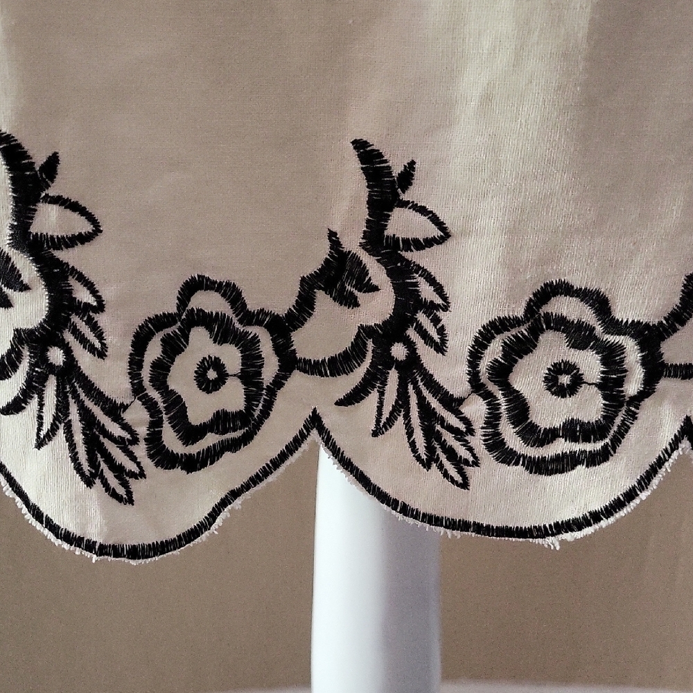 Requirements Linen Flare Skirt with Embroidery and Scalloped Hem Detail - Picture 2 of 8